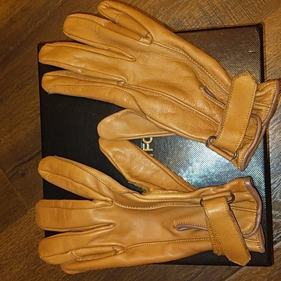 LEATHER GLOVES SZ LARGE. MADE IN PAKISTAN. CAMEL - Picture 2 of 16